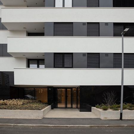 Luxury Haven In Zagrebアパートメント エクステリア 写真