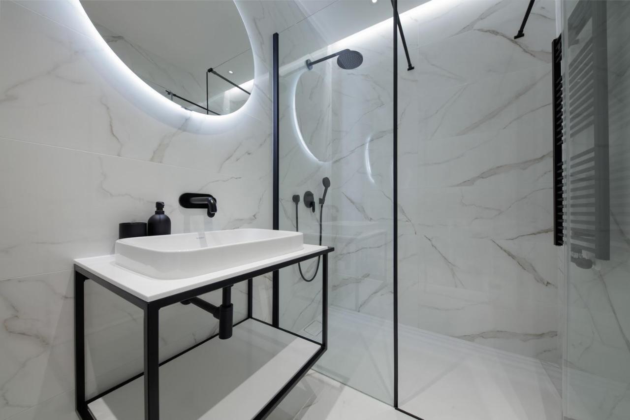 Luxury Haven In Zagrebアパートメント エクステリア 写真