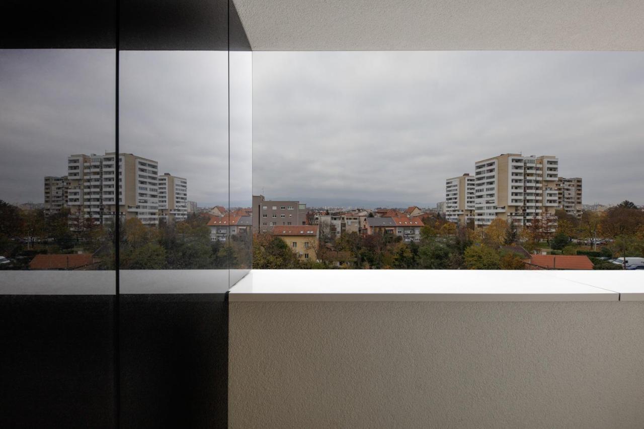 Luxury Haven In Zagrebアパートメント エクステリア 写真